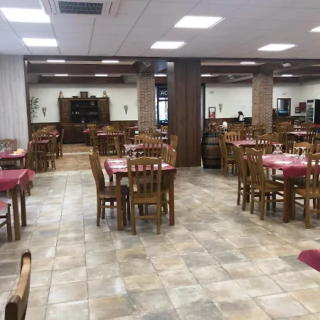 Hotel Area De Servicio Cerrillos, H-cc-651 Peraleda de la Mata